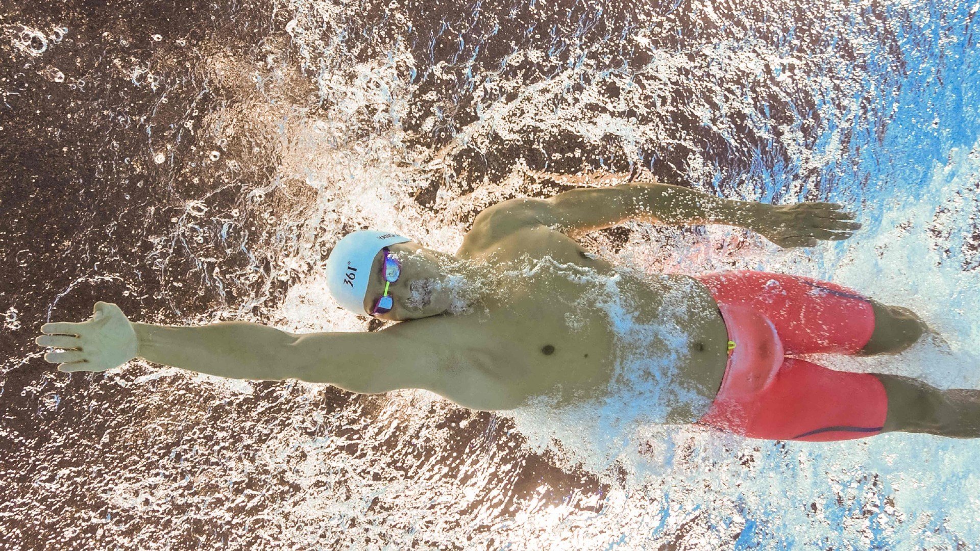 特斯·冯·迪克：关键时刻的控场者，确保南非队进攻流畅，冯斯特拉克 双子